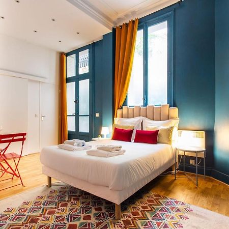 Cozy Studio In The Heart Of Paris - Your Perfect Home Away From Home Екстериор снимка